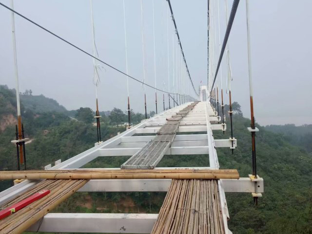 玻璃吊橋 玻璃吊橋